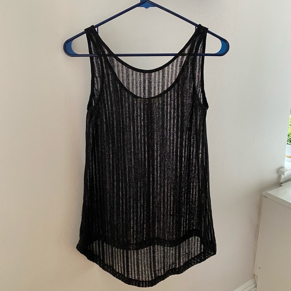 🔥5 for $25! Black Tank With Gold Glitter Detail